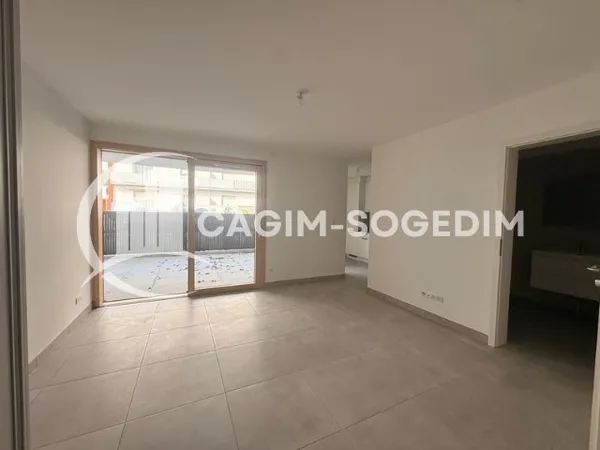Saint-Louis F2 44,77 m2 avec terrasse et garage