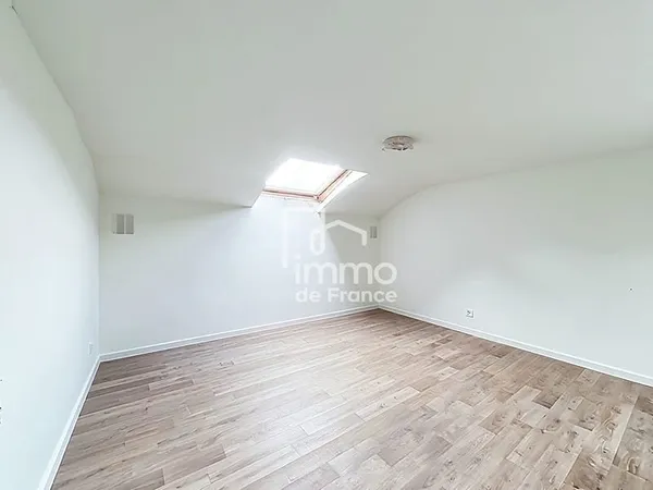 Appartement Oyonnax 3 pièce(s) 66