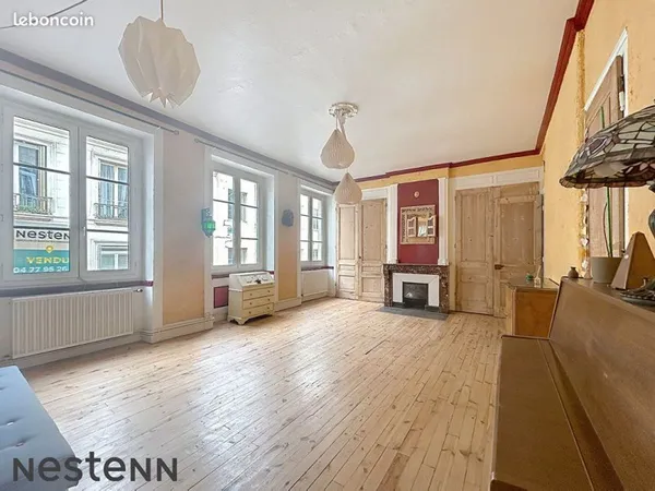 Appartement 5 pièces 176 m²