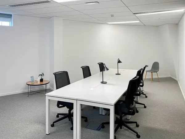 Bureau 45 m²