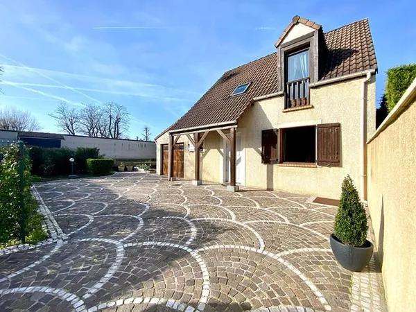 Maison 5 pièces, 3 chambres 89 m²