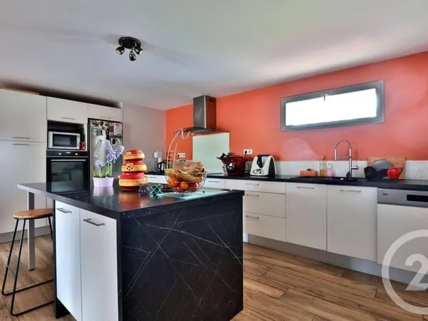 Maison 9 pièces 179 m²