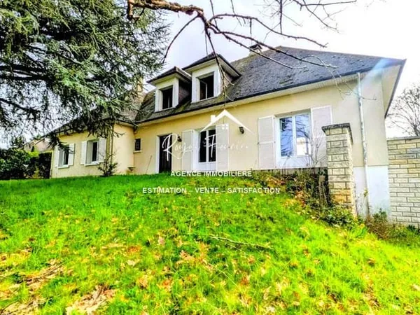 Maison familiale trés lumineuse dans un quartier calme
