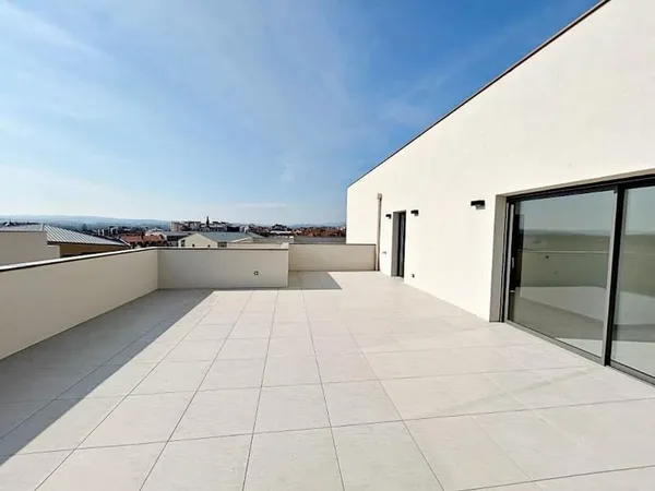 Appartement 4 pièces 104 m²