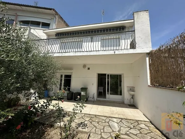 Vente maison de ville, jardin et garage