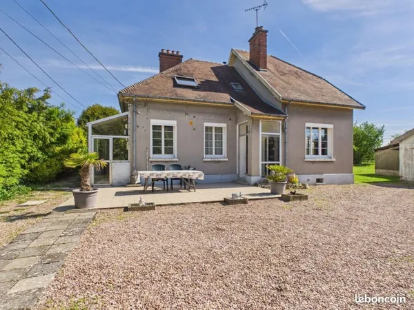 Propriété 6 pièces 137 m²