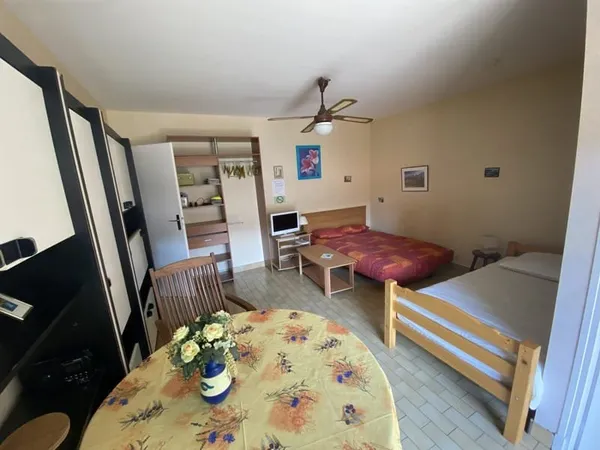 STUDIO 30 M2 - VERNET LES BAINS