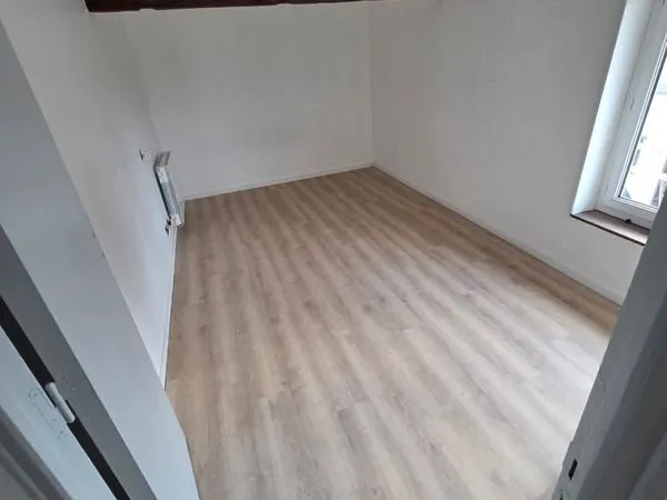 Appartement F4 rénové - 90 m2