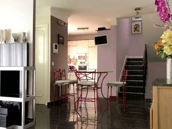 Maison 5 pièces 123 m²