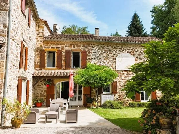 Ancien moulin à eau XVIIe,oasis de charme dans campagne cordaise