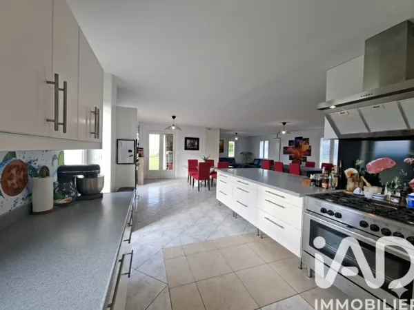 Maison 5 pièces 175 m²