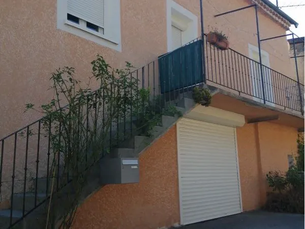 Maison de village T2