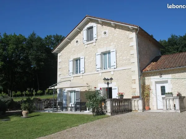 LOUE MAISON traditionnelle