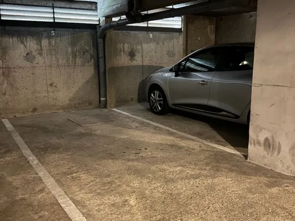 Loue parking Parc de Procé