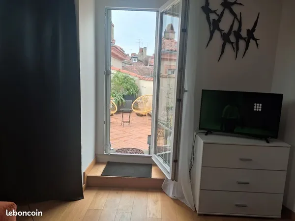 Location studio meublé hypercentre
