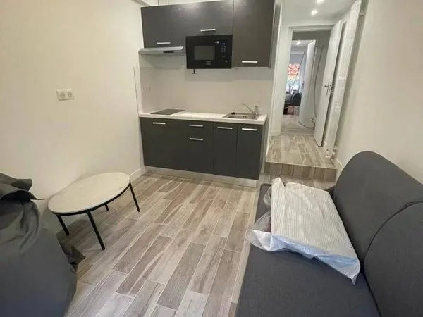 Studio 1 pièce 16 m²