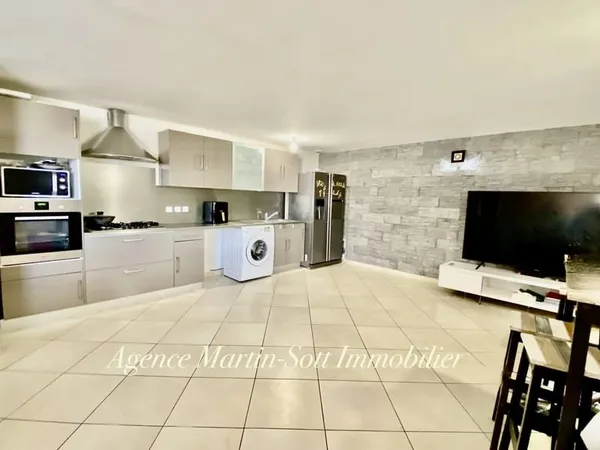 T3 en duplex - FOS SUR MER - CENTRE VILLE