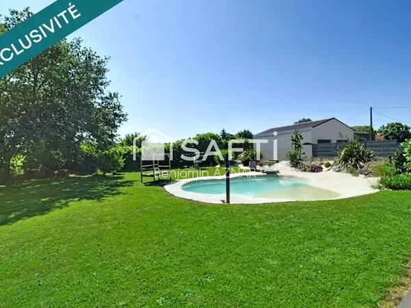 Maison T4 de plain pied avec piscine et garage