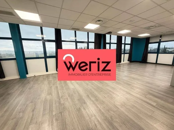 Bureaux 297 m²