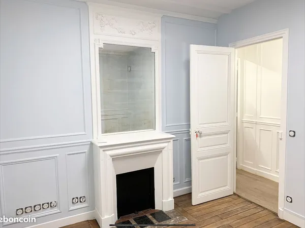 Location cabinet médical 11 m² - Paris 7e - RDC - Disponible juillet 2026