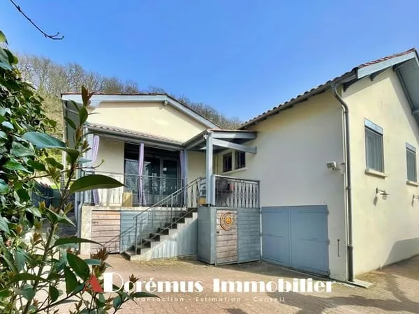 MAISON TRADITIONNELLE 112M2 HABITABLE - 3 CHAMBRES + BUREAU
