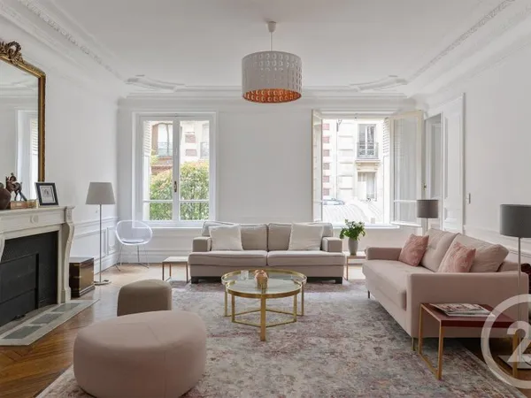 Appartement 5 pièces 156 m²