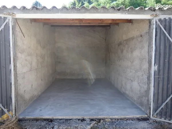 Stationnement Location Dole   60€