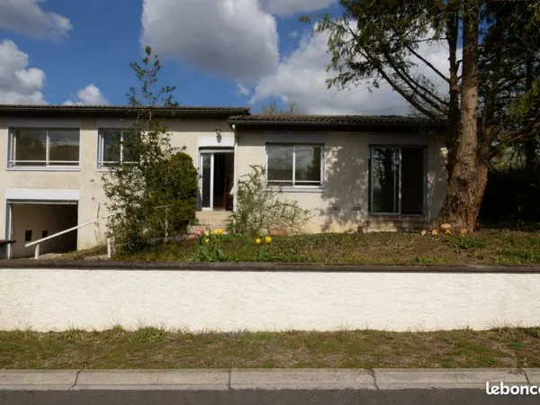 260306/FL- VERDUN - Maison individuelle F6 avec jardin et sous-sol complet
