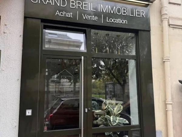 Boutique 21 m²
