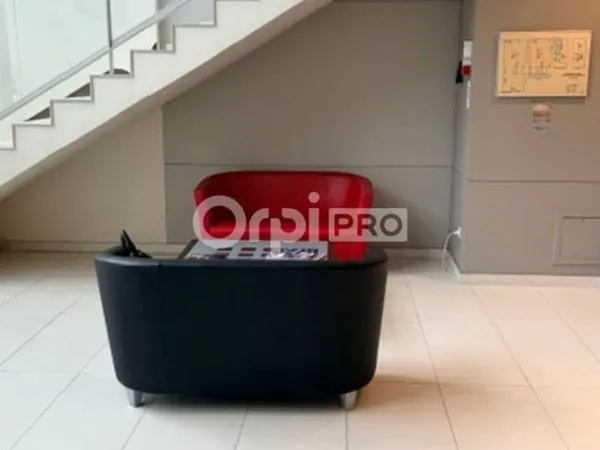 Bureau 24 m²