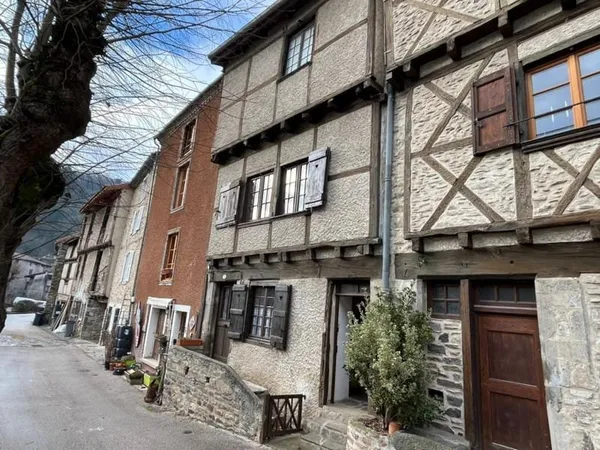 Maison Vente Blesle 6p 105m² 75000€