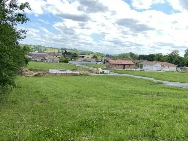 Terrain 876 m² Cauneille