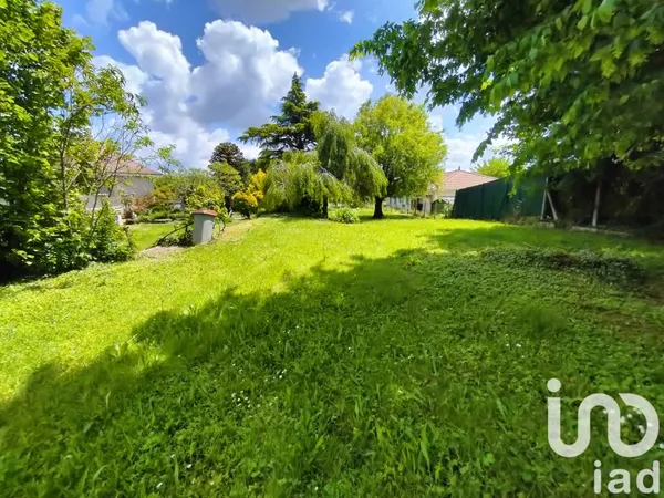 Terrain en individuel 1222 m²