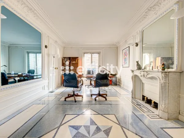 Vends appartement 181m² - 4 ch Paris 8ème