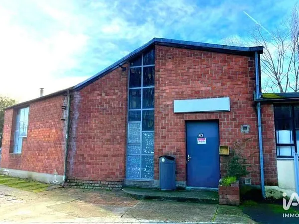 Immeuble commercial 139 m²
