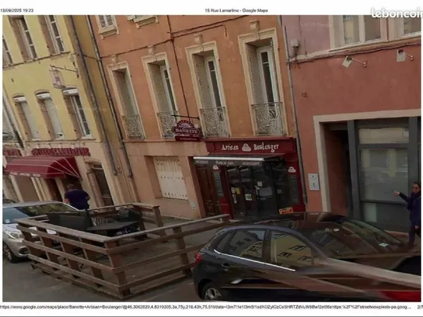 Boutique 91 m² Mâcon