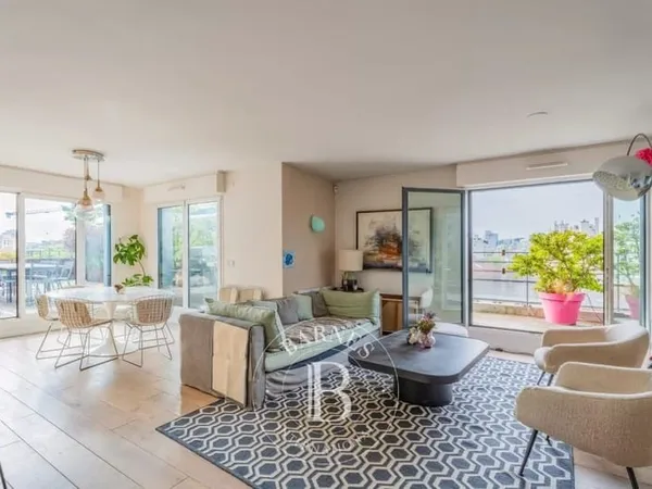 BOULOGNE NORD - RARE APPARTEMENT DE 165 M2 TERRASSES PAYSAGEES DE 110 M2 DE PLAIN-PIED - PARKINGS