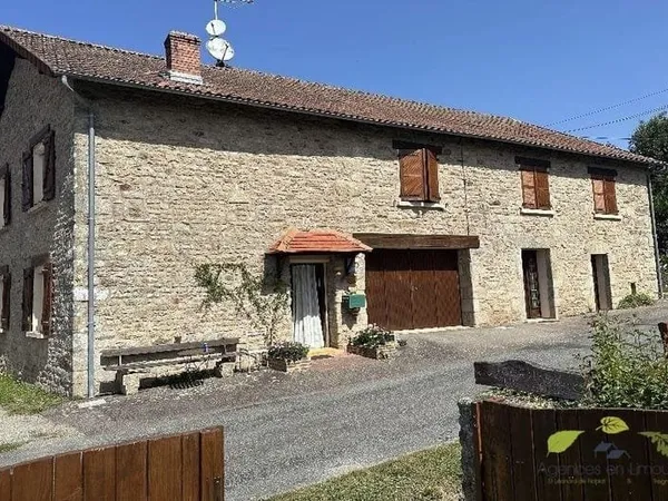 Superb Country House with Stone Building and Convertible Attic A charming country house ideally lo