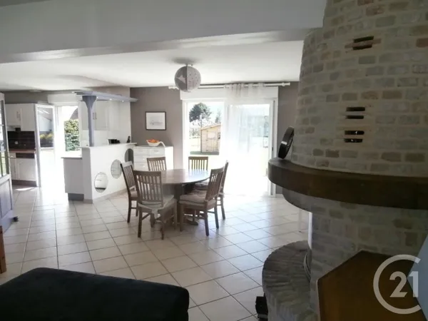 Maison 6 pièces 153 m²