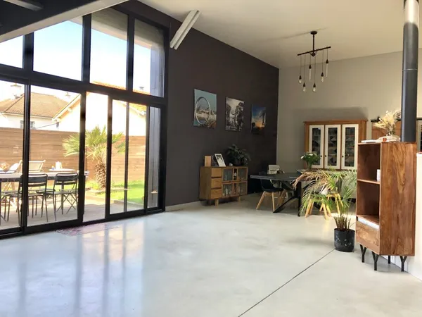 Vends maison 6 chambres 260m² - Saint-Sébastien-sur-Loire (44)
