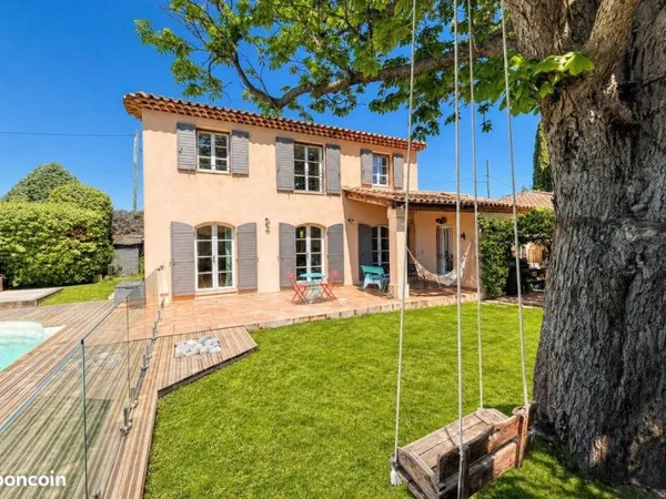 Maison 5 pièces 130 m²
