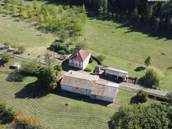 Propriété 6 pièces 225 m²