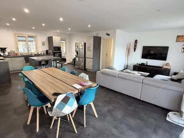 Maison 4 pièces 120 m²