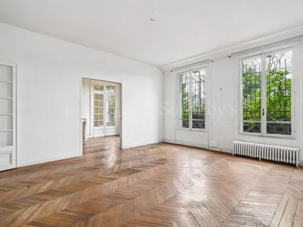 Appartement d'exception - Porte Dauphine, histoire et élégance