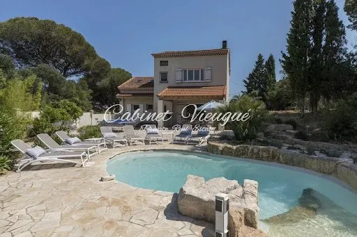 Villa 6 pièces