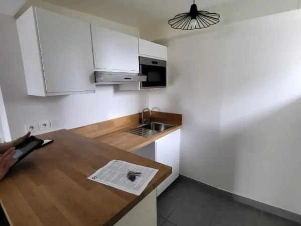 Studio 1 pièce 30 m²