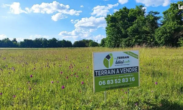 Terrain 863 m² SAINTE SOLANGE