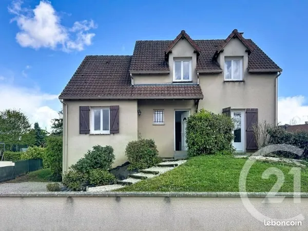 Maison 8 pièces 136 m²