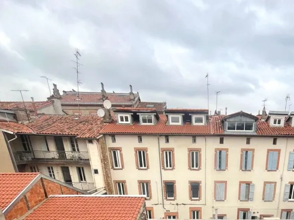 Loue appartement calme et clair