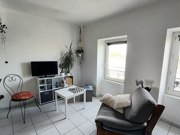 Studio 1 pièce 25 m²